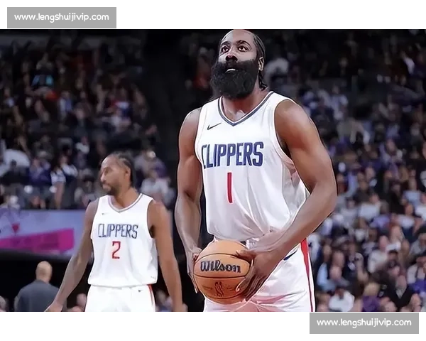 快船阴阳合同风暴:湖人成同城德比最大赢家? 快船阴阳合同风暴:湖人成同城德比最大赢家?