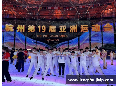 亚运会开幕式的程序？(亚运开幕式解说员是谁？)
